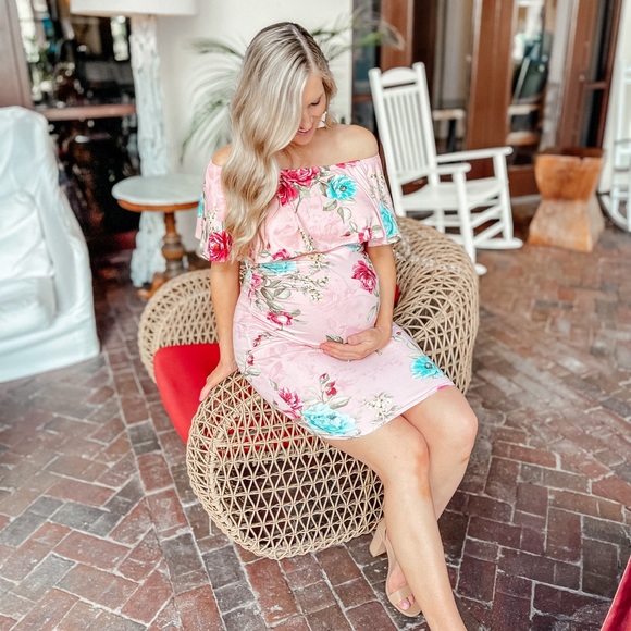 Floral maternity dress - Picture 1 of 1